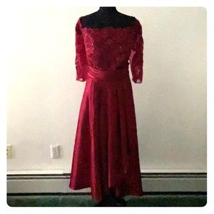 Lace/Satin Off-The-Shoulder Formal Dress